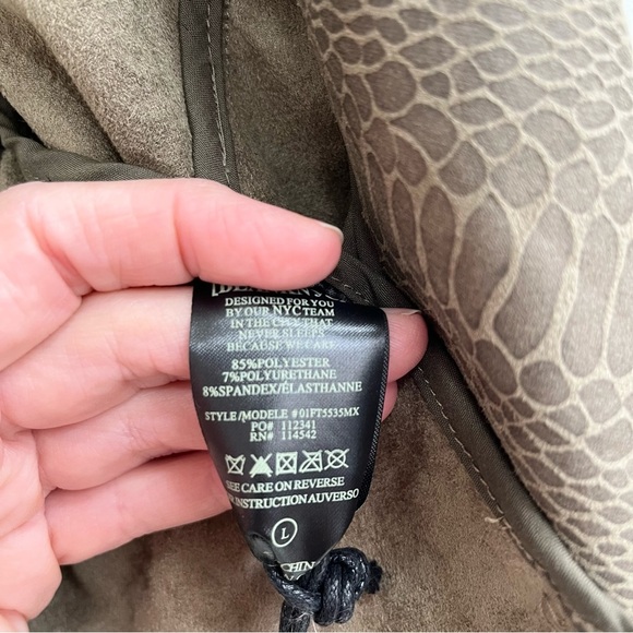 Blank NYC fast play open front draped Moto jacket olive green croc faux leather - Picture 10 of 13